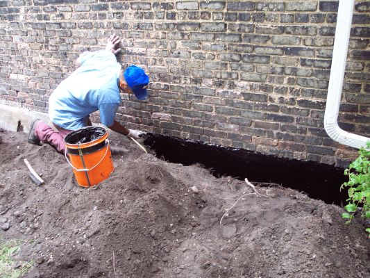 Common Exterior Foundation Waterproofing Membrane Applications